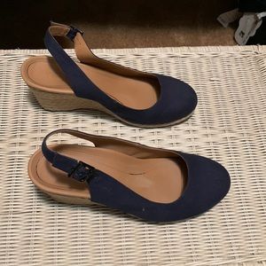 Vionic sling back espadrilles